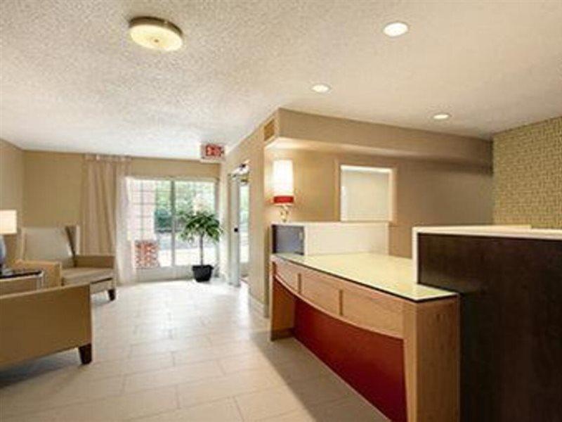 Mainstay Suites Louisville Jeffersontown Exterior photo